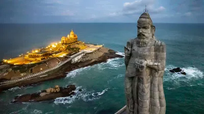 Thiruvalluvar Statue - Madurai Rameshwaram Kanyakumari Trivandrum Tour Package